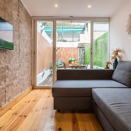 Liberty Patio By Lu Holidays Apartman